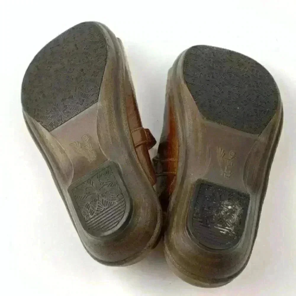 Dansko womens sandals